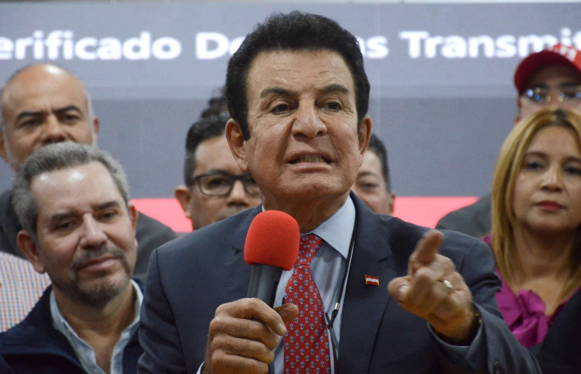 El candidato a la Presidencia de Honduras Salvador Nasralla. EFE/ STR