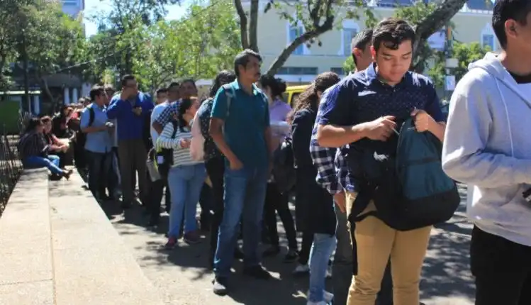 Rechazos, ansiedad y entrevistas: la otra cara de buscar empleo